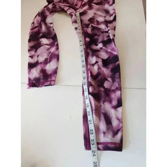 Lululemon Train Times Leggings Purple Pink Size 6 - Picture 8 of 8